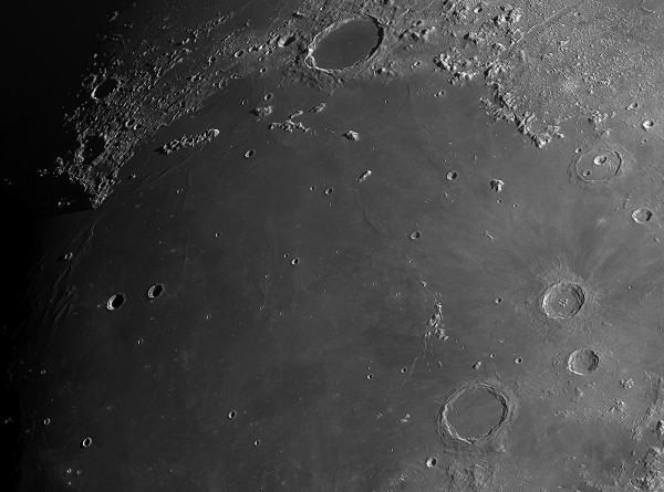 05edee68e21b640f94617dde8dcfe352_1790338734_4769.jpg