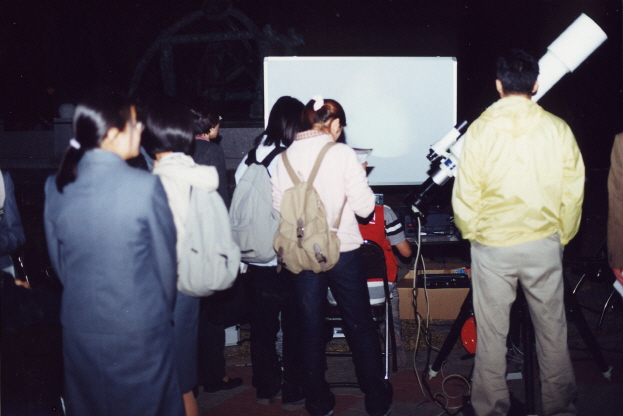 2001.04.06.제27회별의축제_(31).jpg